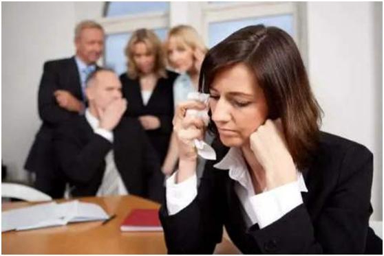 職場(chǎng)遭同事嫉妒怎么辦