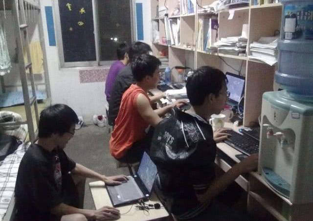 為什么大學生活空虛迷茫