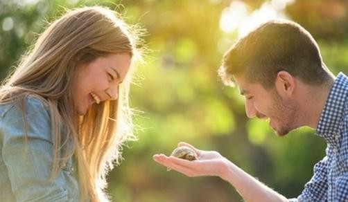 男生掩飾暗戀你的表現(xiàn)，有哪些特征可循？