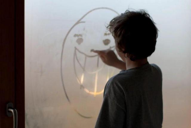 感性是什么意思，感性的人是不是容易吃虧？