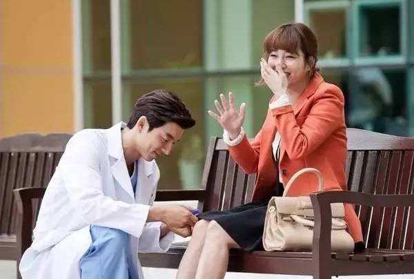 女生會接受怎樣的表白，直男趕緊學(xué)起來！