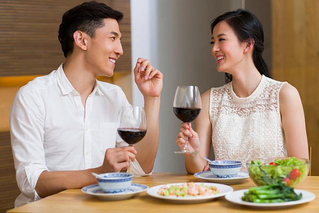 男生默默喜歡女生表現(xiàn)，有什么特征？