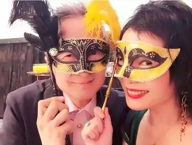 結(jié)婚31年老公多次出軌，選擇原諒的妻子后來(lái)怎么樣了？