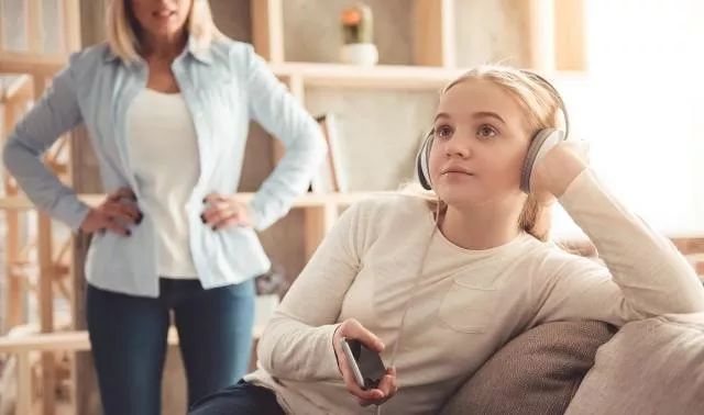 自律的孩子，父母都深諳這些心理學(xué)效應(yīng)