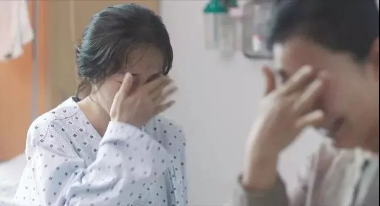熬最晚的夜，敷最貴的面膜，一邊作死一邊自欺，吃相有多慫？