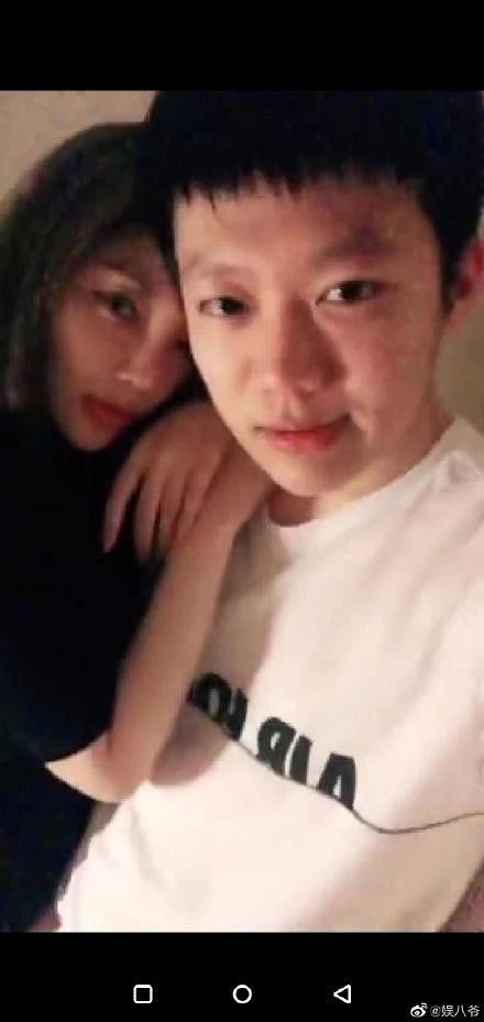 李小璐出軌視頻曝光：這一次，我真的很心疼她的孩子