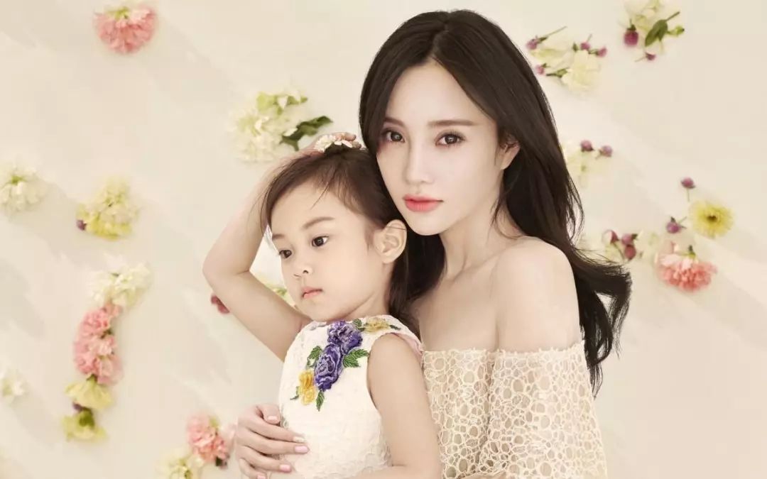 李小璐和賈乃亮離婚，誰從這段婚姻里解脫了