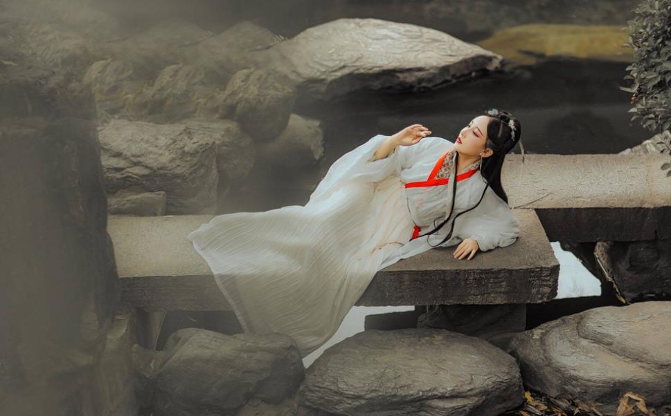 女人婚外情為什么更容易情緒反復(fù)？