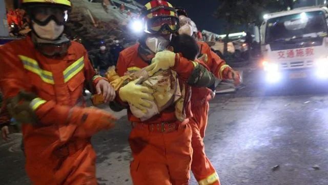 痛哭、失眠、崩潰：疫情過(guò)后，他們是最痛苦的人