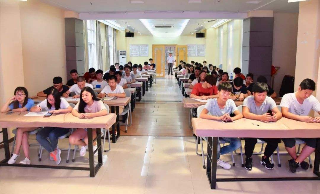 為什么大學生需要上創(chuàng)業(yè)基礎課