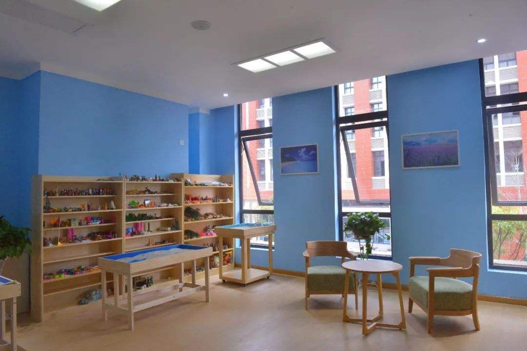 小學(xué)心理咨詢室建設(shè)標(biāo)準(zhǔn)