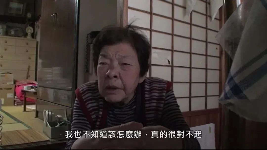 父母得了阿茲海默癥，徹底忘記你了你會怎么辦？