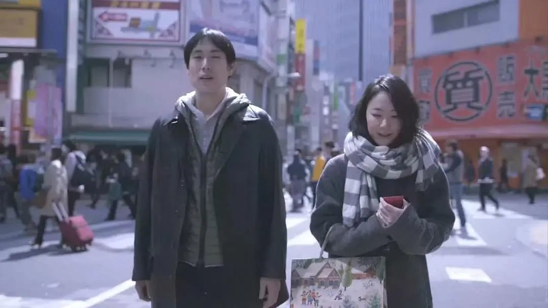 丈夫出軌，小三住進(jìn)家里：婚姻三人行，是藥還是毒？