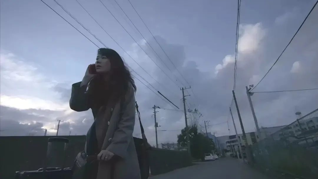 丈夫出軌，小三住進(jìn)家里：婚姻三人行，是藥還是毒？