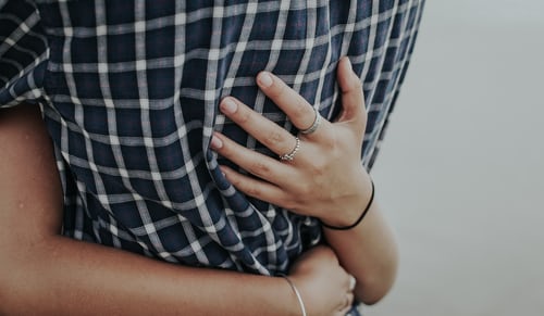 老公堅(jiān)持離婚挽回成功-男人鐵心離婚挽回概率