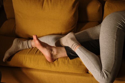 留有前妻微信的男人-男人沒(méi)放下前妻的表現(xiàn)