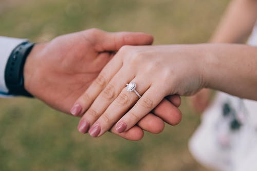 面臨分手該怎么挽回?最嚴重的分手如何挽回
