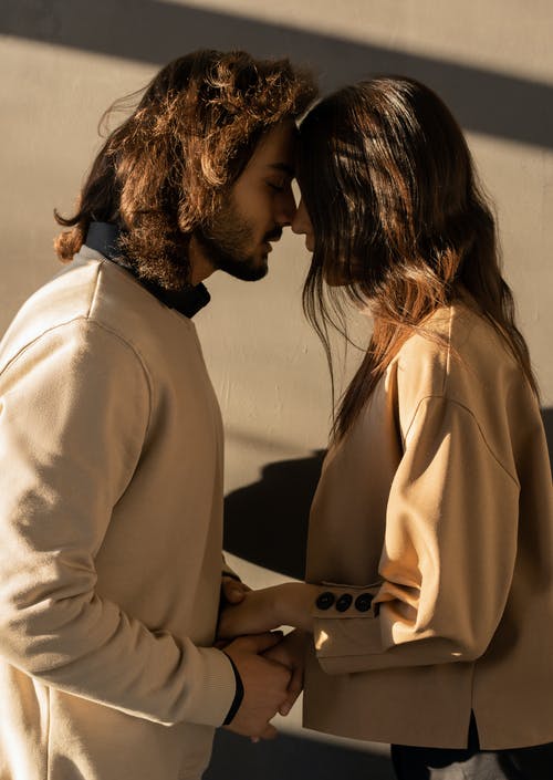 約妹子吃飯微信怎么說(shuō)?情商高的人怎么約吃飯