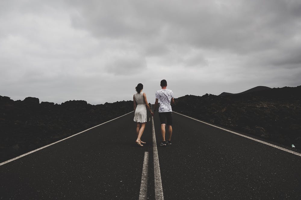 老公堅(jiān)持離婚如何挽回?離婚怎樣挽回老公