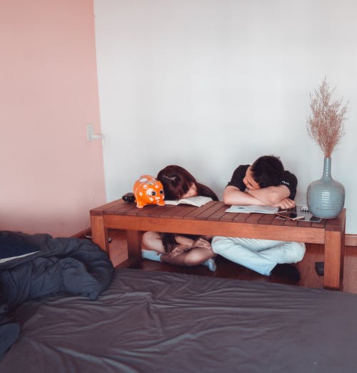 老公外遇的表現(xiàn)有哪些?如何讓老公承認(rèn)有外遇
