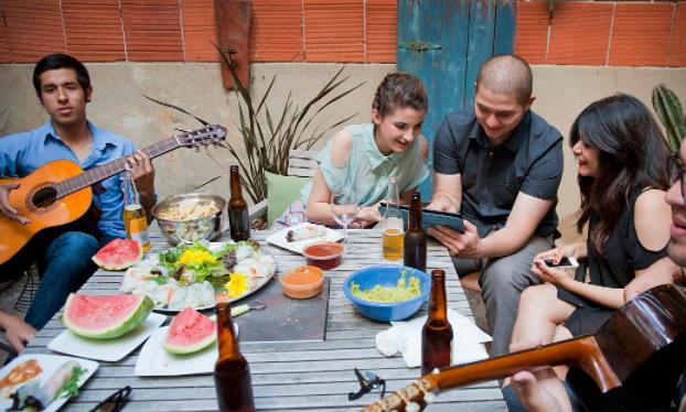 男人怎么做到妻子和朋友兼顧 男人怎么做到妻子和朋友兼顧