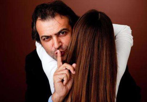 男女之間真的存在純友誼么 男女之間真的存在純友誼么