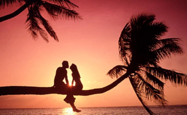 不停地戀愛是為了不停地體會失戀