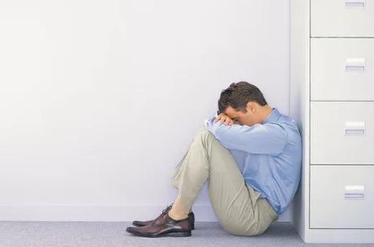 人到中年失眠來襲怎么辦 人到中年失眠來襲怎么辦