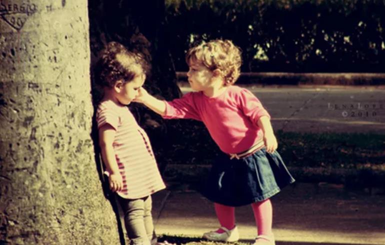 兒童自閉癥的幾大突出表現(xiàn)