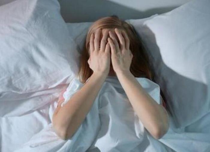 睡眠障礙會(huì)引起精神疾病的原因