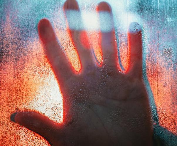 新冠疫情或造成嚴重精神健康危機 新冠疫情或造成嚴重精神健康危機