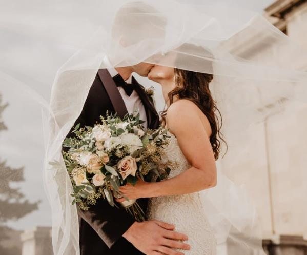 夫妻長(zhǎng)期分居會(huì)對(duì)婚姻造成怎樣的影響？