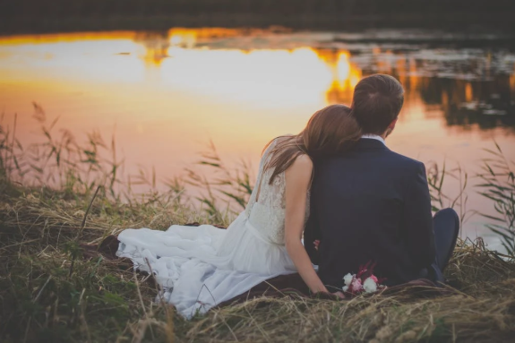 為什么越來越多的人會(huì)晚婚