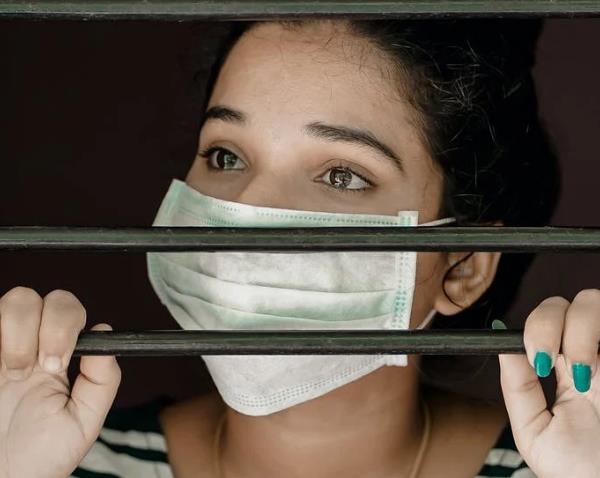 新型肺炎最開始的征兆是什么？