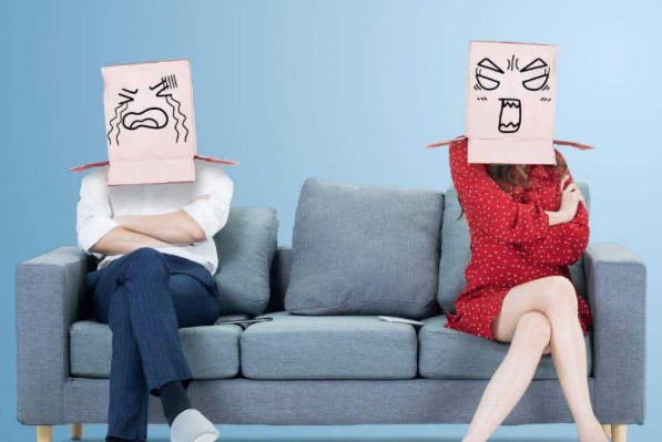 夫妻冷暴力無(wú)法溝通時(shí)怎么辦