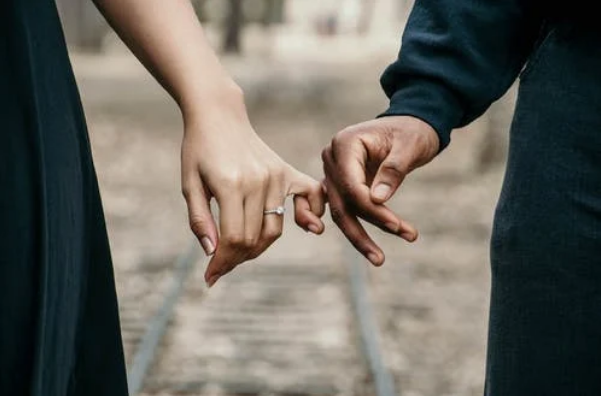 幫你修復婚姻關(guān)系的5個小技巧