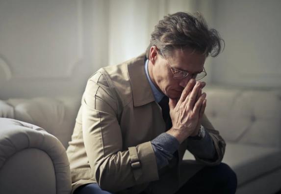 如何通過(guò)健康的生活方式消除抑郁癥？