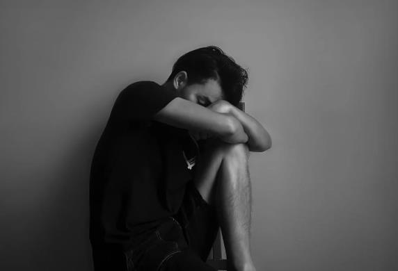 如何通過(guò)健康的生活方式消除抑郁癥？