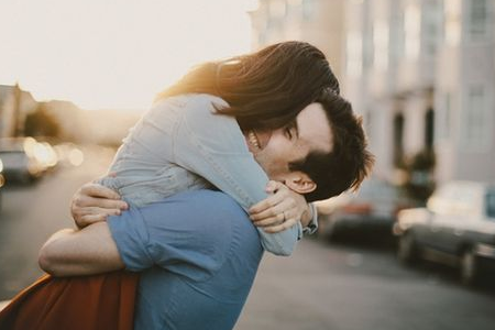 測你愿意為愛情付出什么樣的代價(jià)