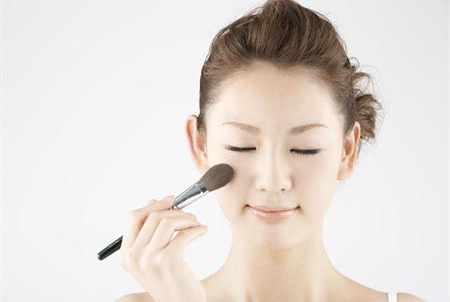 測試你的春節(jié)彩妝靚點(diǎn)