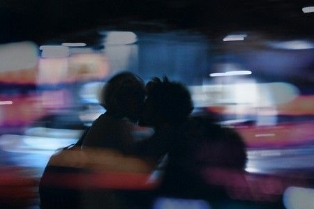 測你因?yàn)槭裁丛螂x開你的戀人