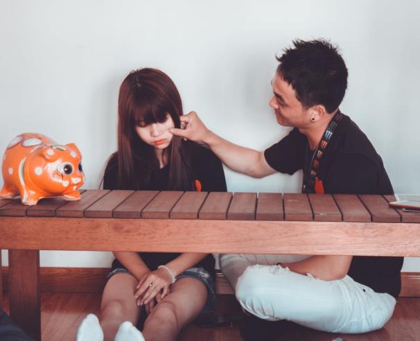 女生煩躁情緒低落愛生氣怎么辦？