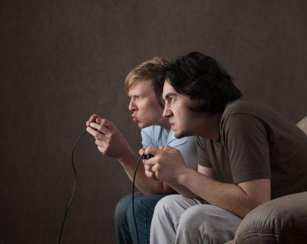 男生為什么都愛(ài)打游戲？