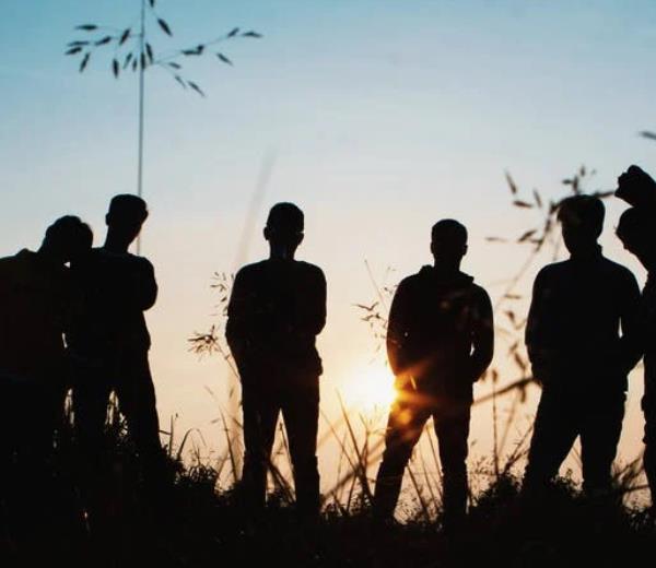 當(dāng)代年輕人的壓力來源于哪兒？