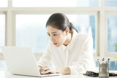 職場(chǎng)中的你總是好高騖遠(yuǎn)還是謙和踏實(shí)呢？