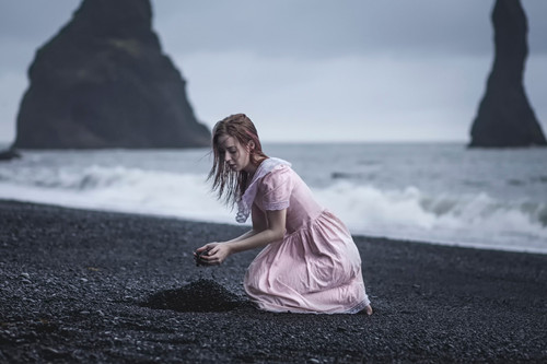 當(dāng)你落難了，還有幾個(gè)人認(rèn)識(shí)你？