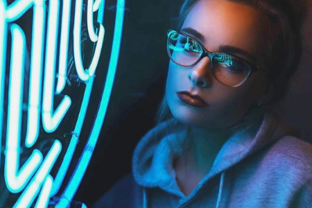 你的心情都寫在臉上，藏都藏不住嗎？