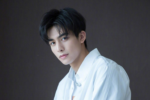 你最想要和什么樣的男神約會(huì)？