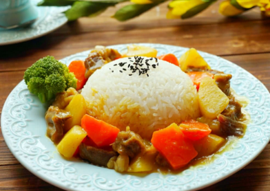 心理測(cè)試：假如你餓了三天，會(huì)吃哪碗飯？測(cè)你命中缺什么？