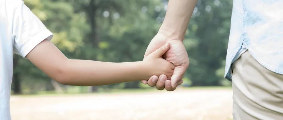 如何理解喪偶式育兒中男性的處境？